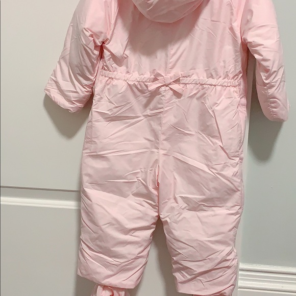 Gap - Picture 2 of 5